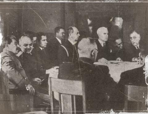 reunion à la conference de Yalta